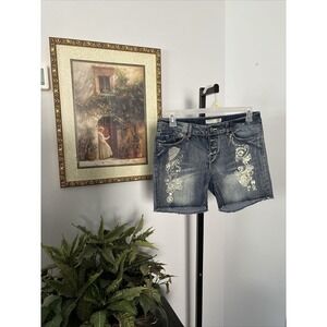 No Boundaries Denim Jean Shorts Size 11 Inseam 5” Print Design Pocket Mid Rise